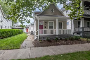 2584 W 11th St, Loveland, OH 44113 - Photo 1