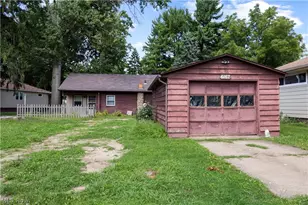 6167 Lake Ave, Elyria, OH 44035 - Photo 2