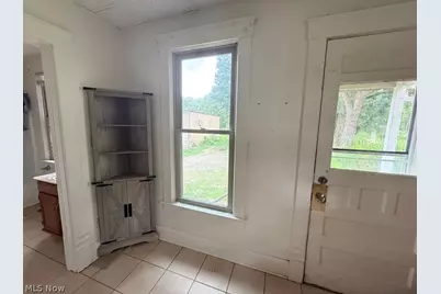85 S Cleveland Avenue, Mogadore, OH 44260 - Photo 24
