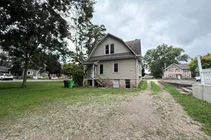 85 S Cleveland Ave, Mogadore, OH 44260 - Photo 40