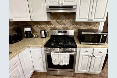 1858 W 45th Street, Loveland, OH 44102 - Photo 6