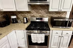 1858 W 45th St, Loveland, OH 44102 - Photo 6