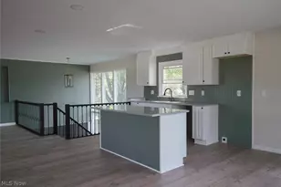 565 Black Sea Rd, Jefferson, OH 44047 - Photo 6