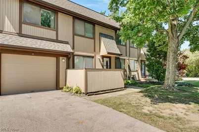 35007 S Turtle Trail #A, Willoughby, OH 44094 - Photo 1