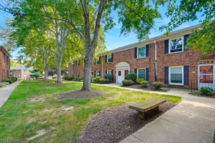 1256 Culpepper Dr, Akron, OH 44313 - Photo 2