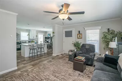 3052 Cross Creek Circle SW, Massillon, OH 44647 - Photo 8