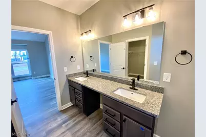 3450 Wicker Street NE, Uniontown, OH 44721 - Photo 30