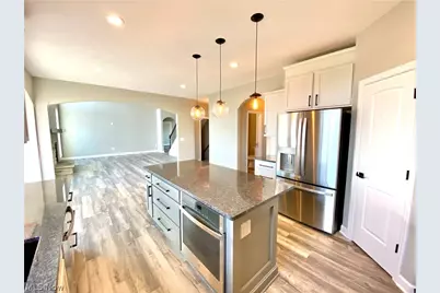 3450 Wicker Street NE, Uniontown, OH 44721 - Photo 12