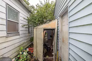 3240 W 58th St, Loveland, OH 44102 - Photo 22