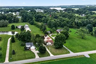 1100 Fairfield School Rd, Columbiana, OH 44408 - Photo 38
