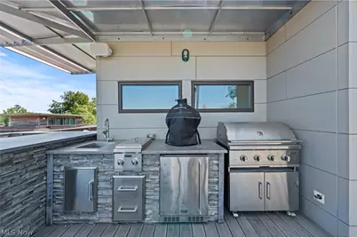 2040 W 11th Place, Loveland, OH 44113 - Photo 30
