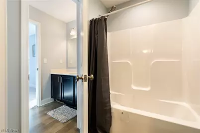 5585 Shadow Ridge Circle NW, North Canton, OH 44720 - Photo 28