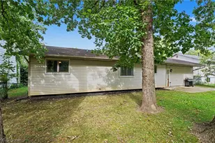 839 Sheffield Rd, Sheffield Lake, OH 44054 - Photo 26