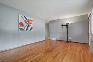 839 Sheffield Rd, Sheffield Lake, OH 44054 - Photo 2