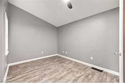 1963 Fulton Place, Loveland, OH 44113 - Photo 16