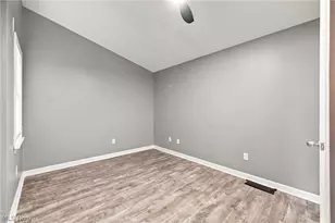 1963 Fulton Pl, Loveland, OH 44113 - Photo 16