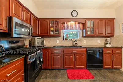 17669 Edwards Road, Doylestown, OH 44230 - Photo 10