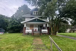 1316 St Elmo Ave NE, Canton, OH 44705 - Photo 1