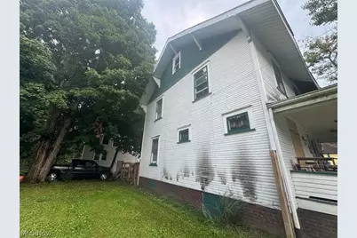 1316 Saint Elmo Avenue NE, Canton, OH 44705 - Photo 12