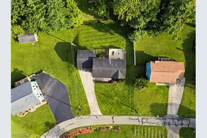 2900 Thorn Drive, Zanesville, OH 43701 - Photo 2