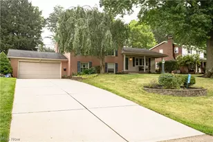 1416 Dunkeith Dr NW, Canton, OH 44708 - Photo 2