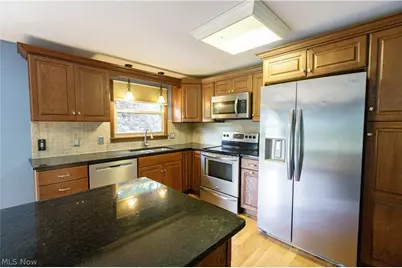 1416 Dunkeith Drive NW, Canton, OH 44708 - Photo 6
