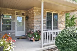 7563 Highbury Pointe, Canfield, OH 44406 - Photo 4