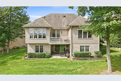 7563 Highbury Pointe, Canfield, OH 44406 - Photo 6