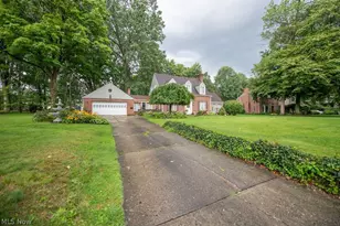 1144 Kingsway St, Alliance, OH 44601 - Photo 2