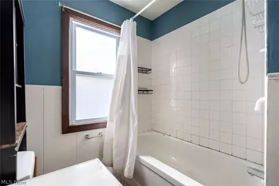 1217 Broad Avenue NW, Canton, OH 44708 - Photo 16