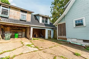 109 Fairview Ave, Millersburg, OH 44654 - Photo 8