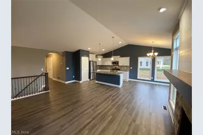 3476 Wicker Street NE, Canton, OH 44721 - Photo 2
