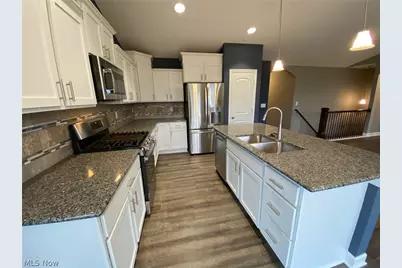 3476 Wicker Street NE, Canton, OH 44721 - Photo 8