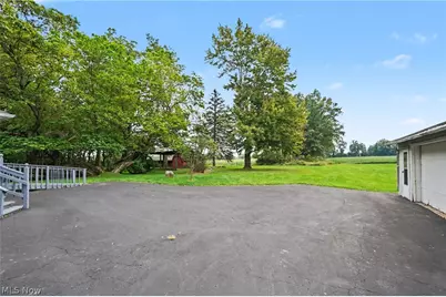 51117 Hadley Road, East Palestine, OH 44413 - Photo 48