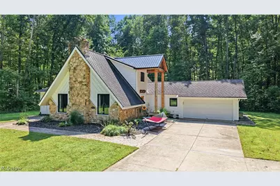 14831 Robinson Road, Newton Falls, OH 44444 - Photo 1