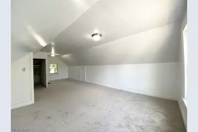 576 Kling Street, Akron, OH 44311 - Photo 34