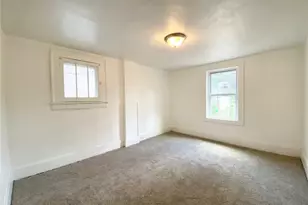 576 Kling St, Akron, OH 44311 - Photo 20