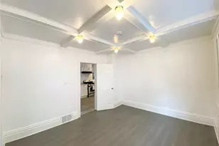576 Kling St, Akron, OH 44311 - Photo 12