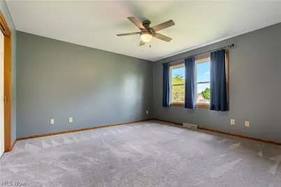 7284 Sugarwood Road NE, Canton, OH 44721 - Photo 32