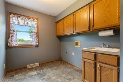 7284 Sugarwood Road NE, Canton, OH 44721 - Photo 22