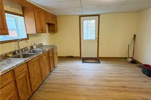 1019 Commerce St, Wellsville, OH 43968 - Photo 8