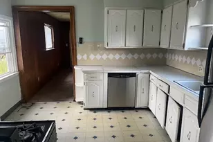 912 S Hawkins Ave, Akron, OH 44320 - Photo 10