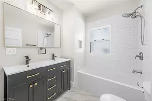 2165 W 95th St, Loveland, OH 44102 - Photo 26