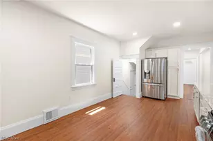 2165 W 95th St, Loveland, OH 44102 - Photo 16
