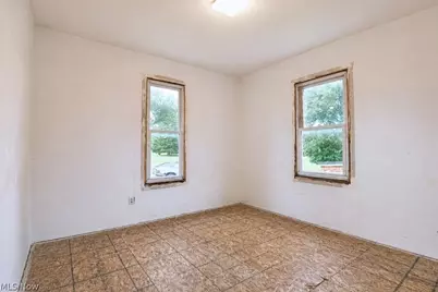 1335 Columbus Avenue, Ashtabula, OH 44004 - Photo 12