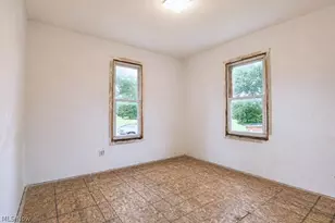 1335 Columbus Ave, Ashtabula, OH 44004 - Photo 12