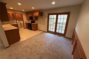 530 Oakdale Dr, Dover, OH 44622 - Photo 8