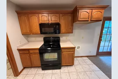 530 Oakdale Drive, Dover, OH 44622 - Photo 14