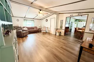 500 Compass Cir SE, New Philadelphia, OH 44663 - Photo 2