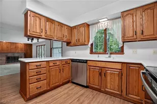 1020 Cornerwood Dr, Jefferson, OH 44047 - Photo 12